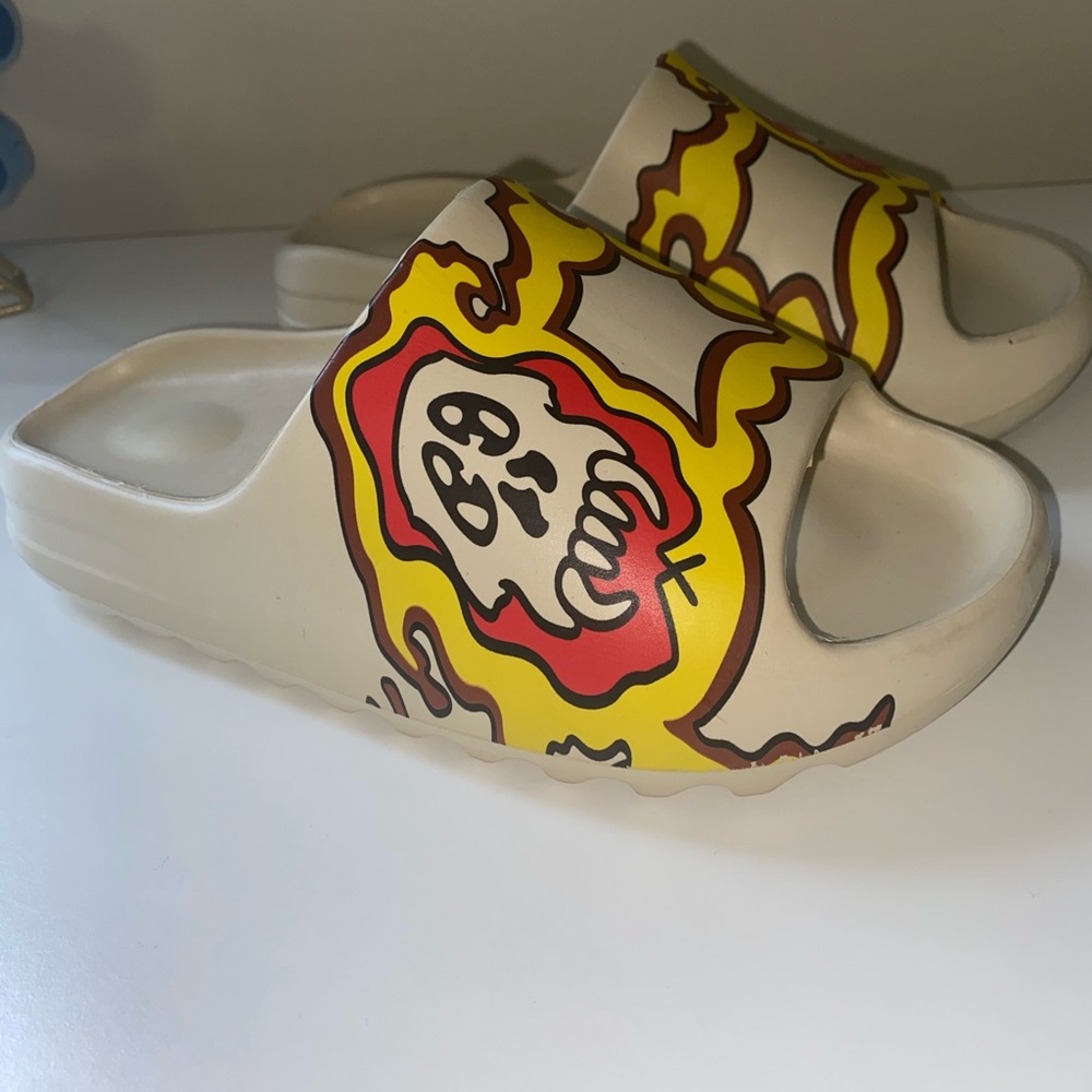 Graphic Design Slides 🤎